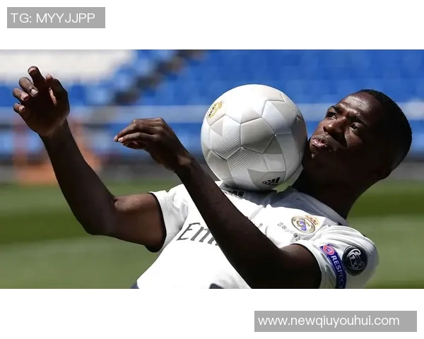 维尼修斯新恋情曝光引发争议女友直言只是玩玩而已